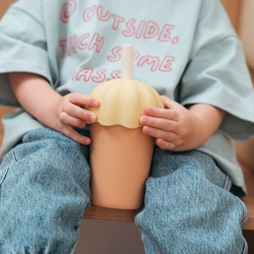 Toddler non-spill pastel silicon smoothie cup