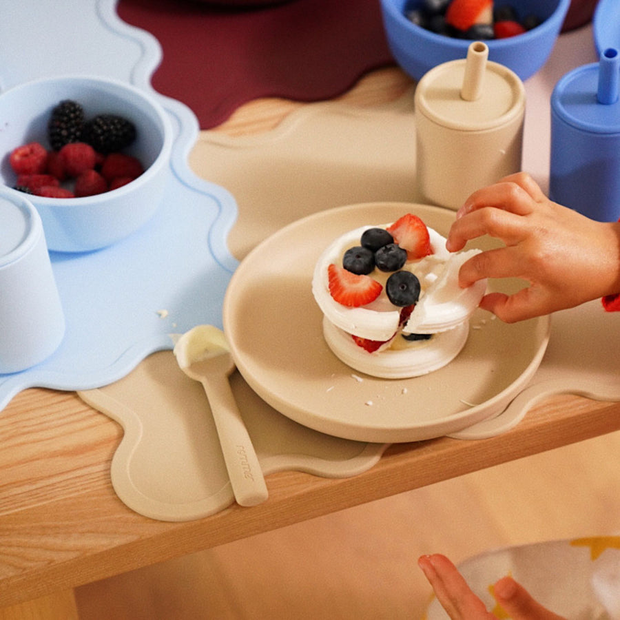 Rommer Dinner Set in Oat